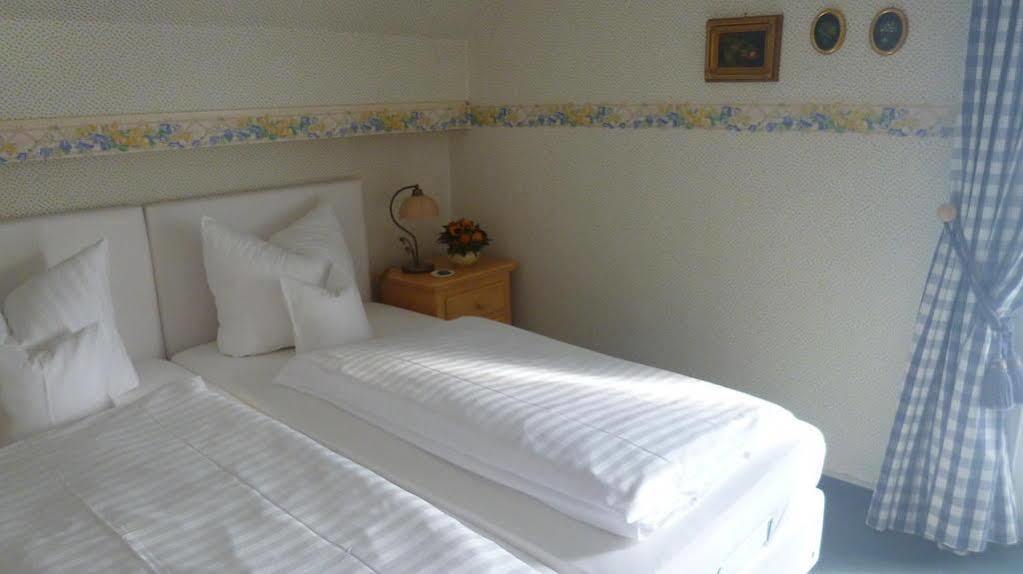 Hotel Landhaus Lahmann Bad Eilsen エクステリア 写真