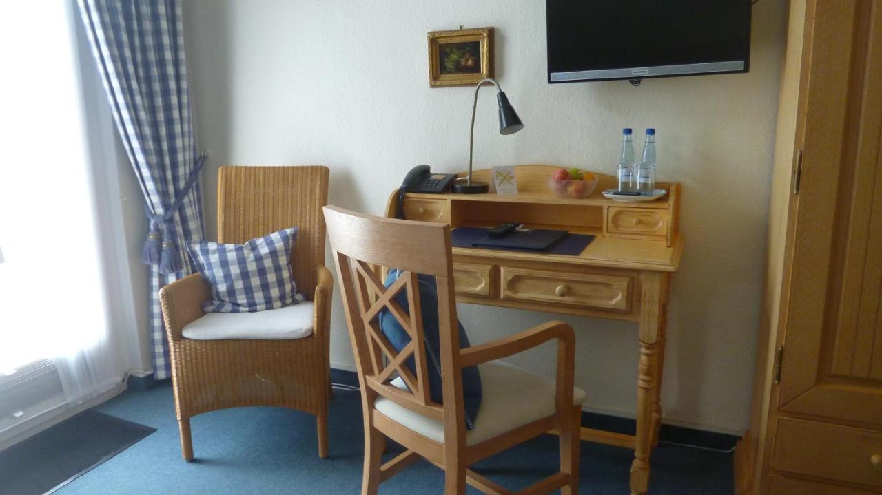 Hotel Landhaus Lahmann Bad Eilsen エクステリア 写真