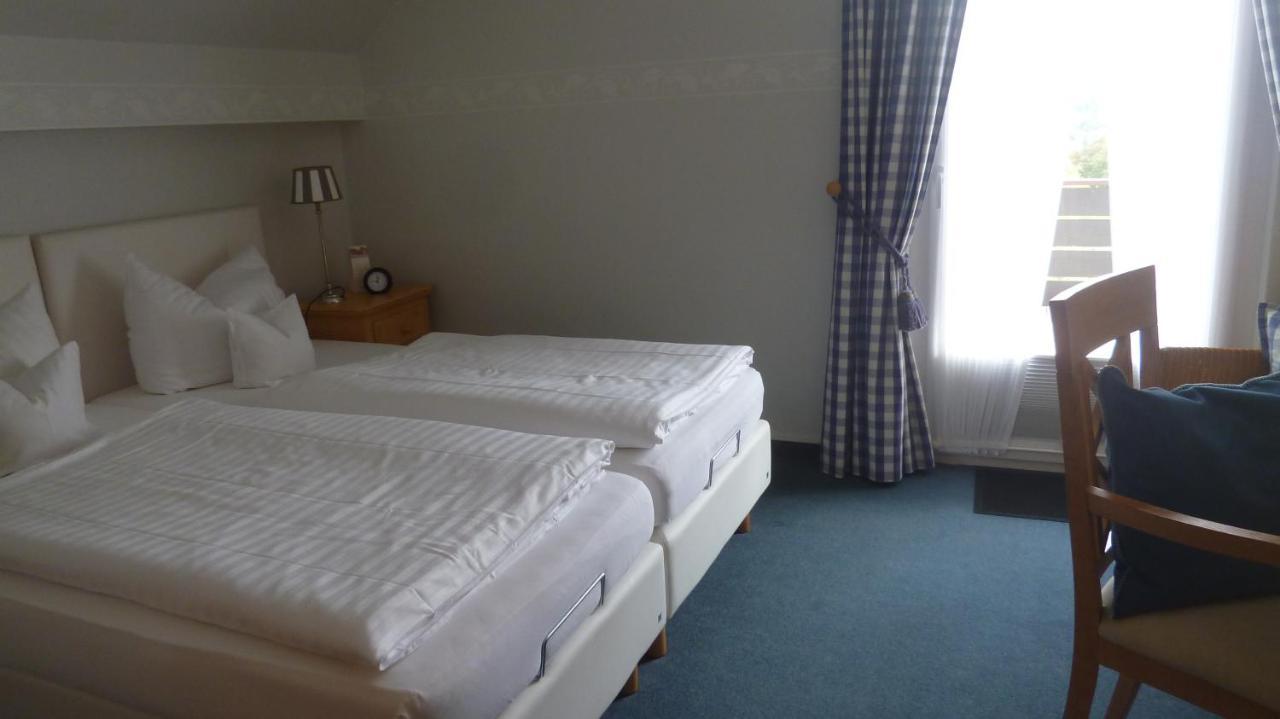 Hotel Landhaus Lahmann Bad Eilsen エクステリア 写真