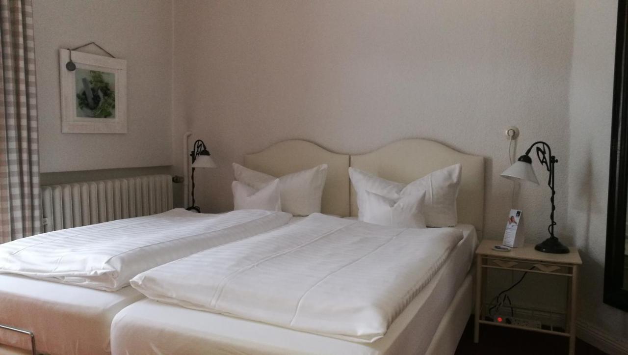 Hotel Landhaus Lahmann Bad Eilsen エクステリア 写真